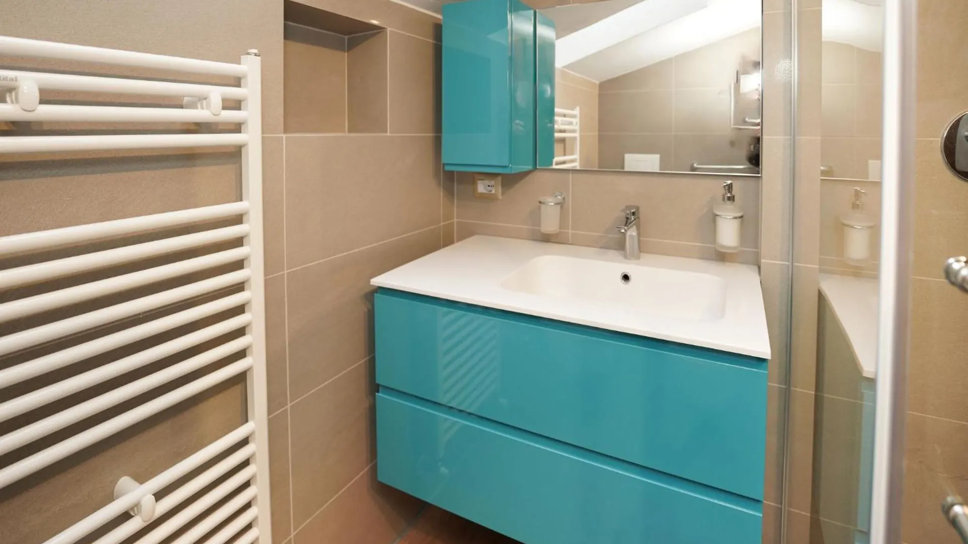 Holiday Home Azalea By Interhome Porto Valtravaglia 0*,  Itálie