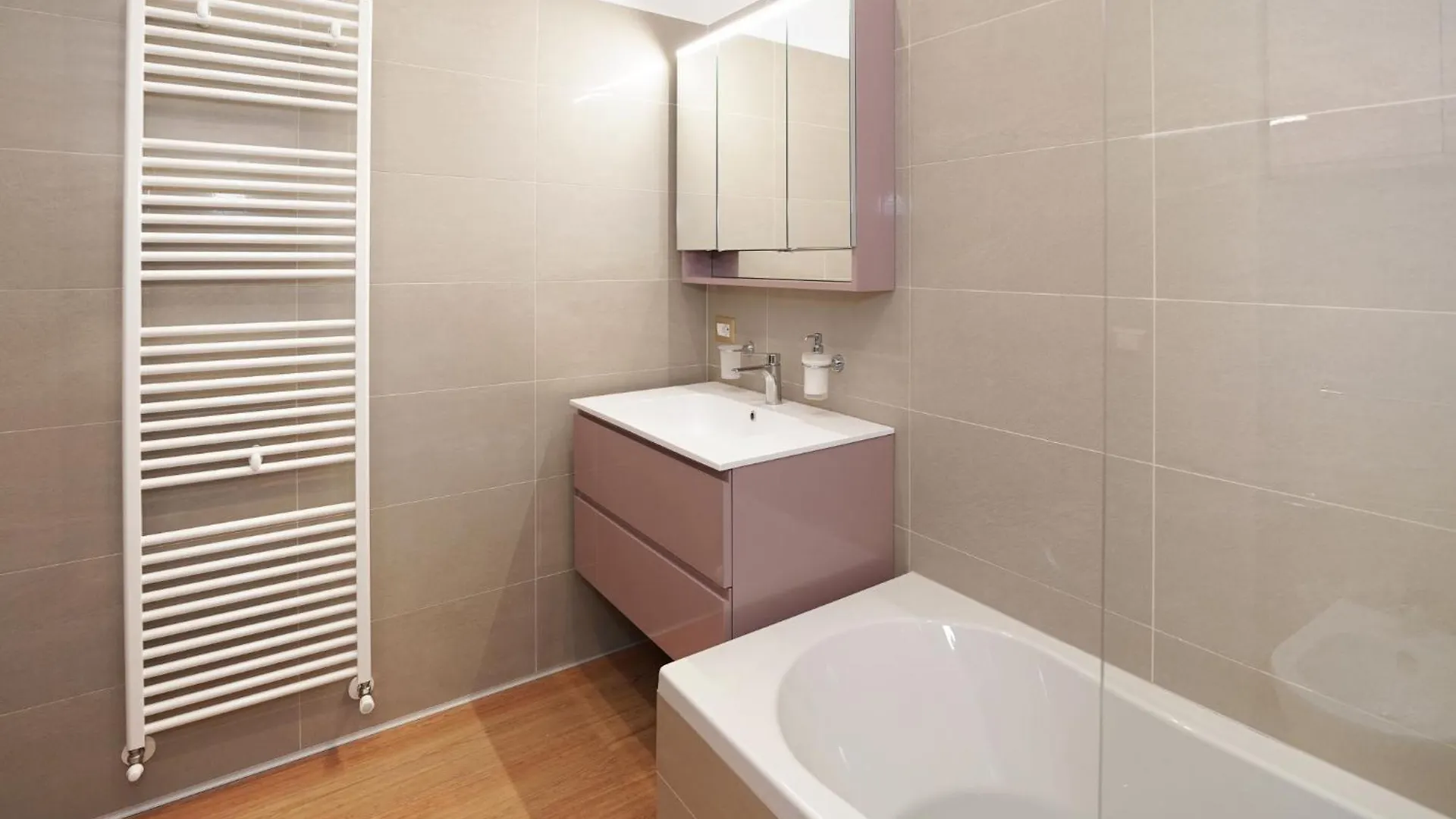 Holiday Home Azalea By Interhome Porto Valtravaglia Itálie